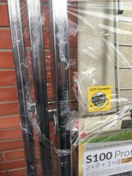 Hliníkový žebřík HAILO profi 2x9+8 příček s obloukovou patou + nášlapná plošinka